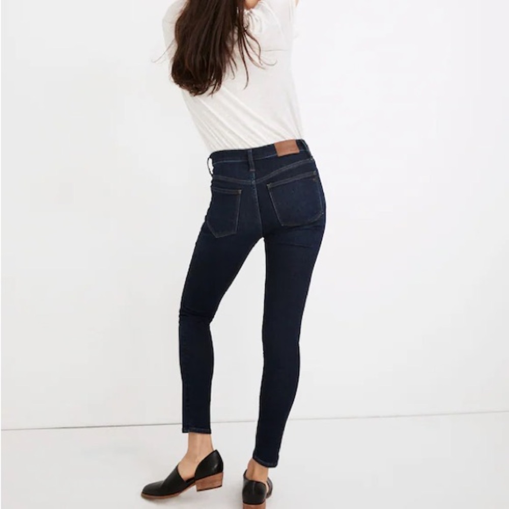 Madewell 9" High-Rise Skinny Jeans in Larkspur Dark Wash Denim